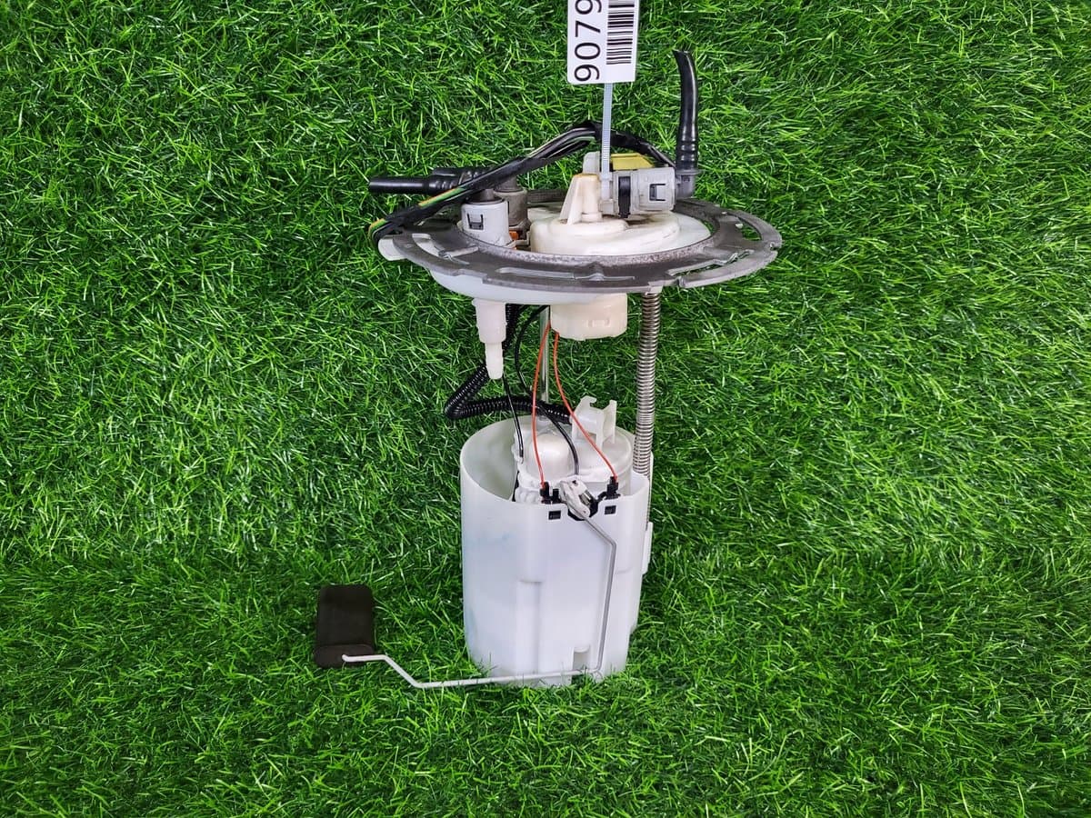 Бензонасос