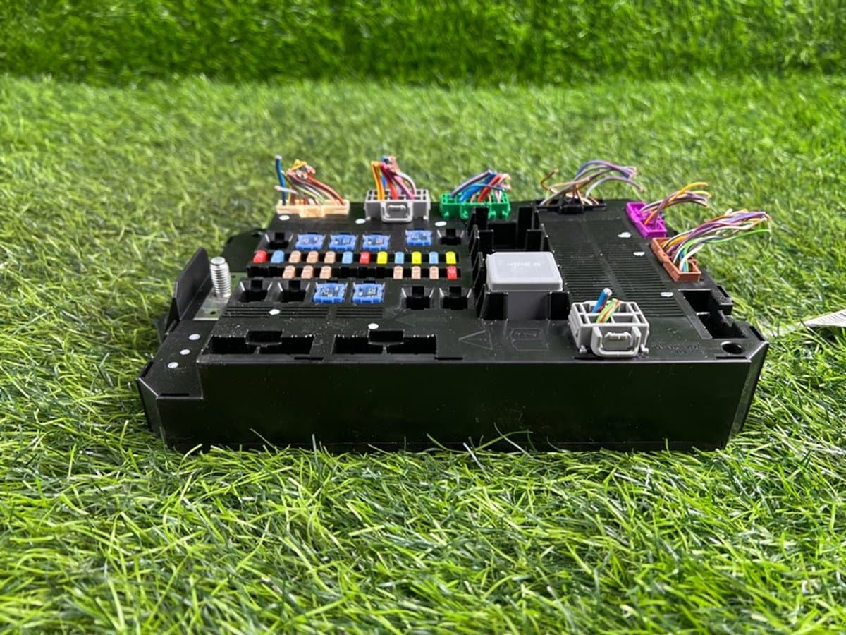 Блок предохранителей — фото 5