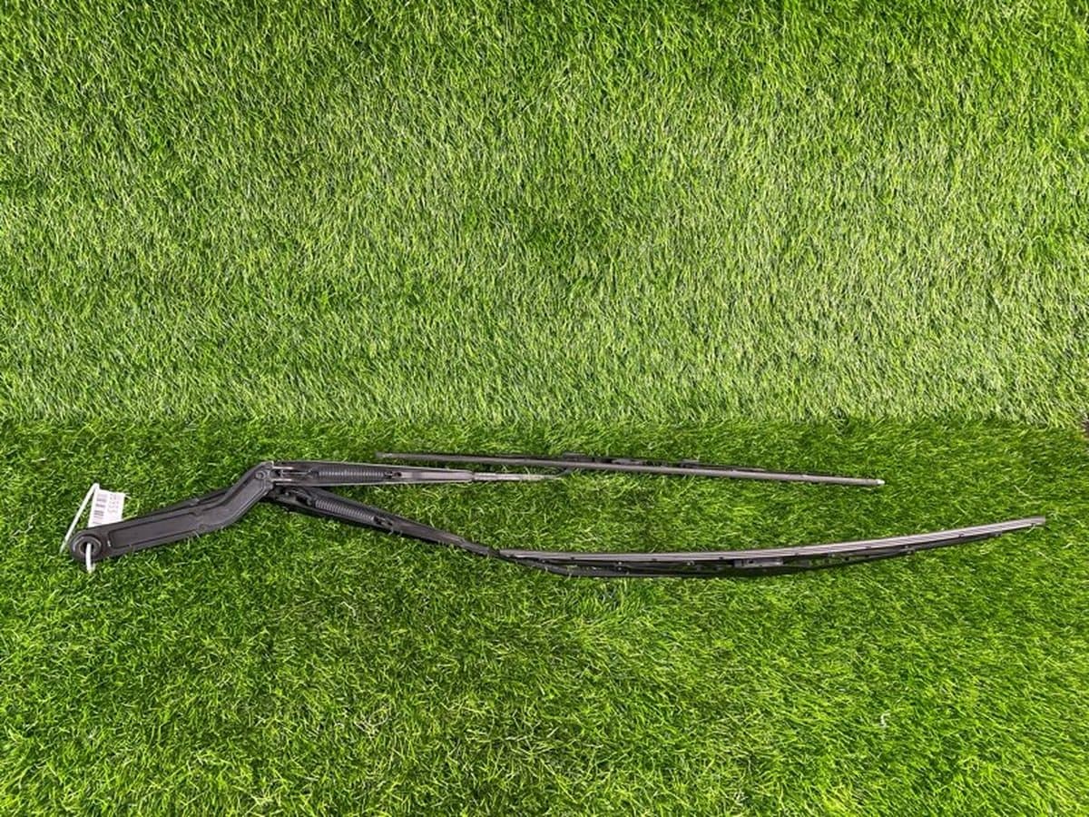 Дворник лобового стекла — фото 7