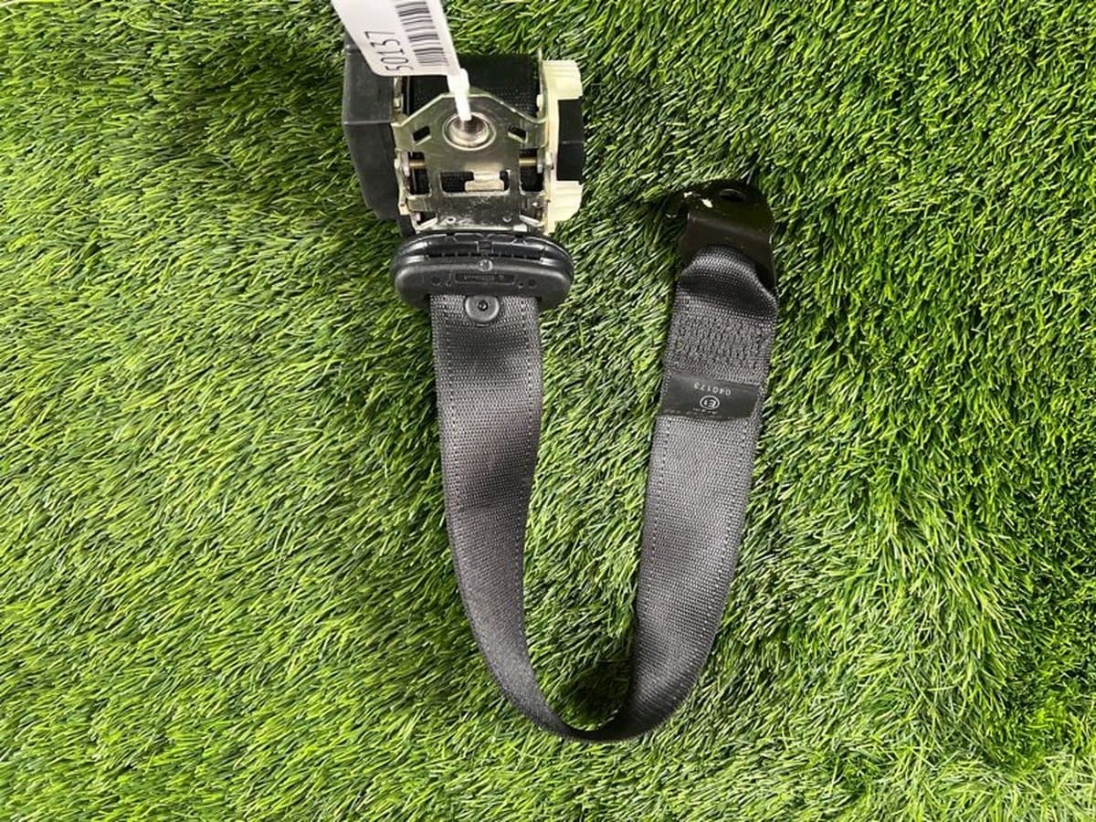 Ремень безопасности — фото 7