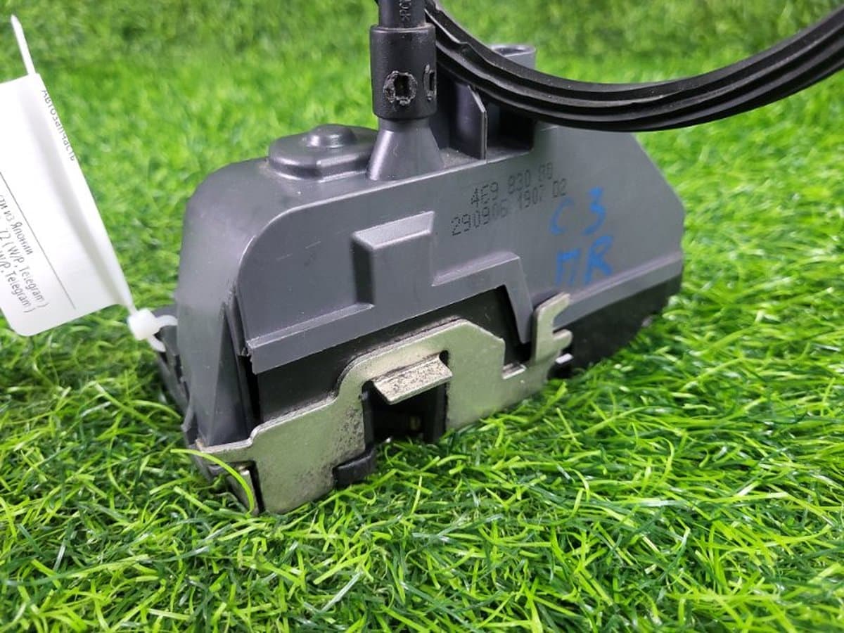 Замок двери — фото 14