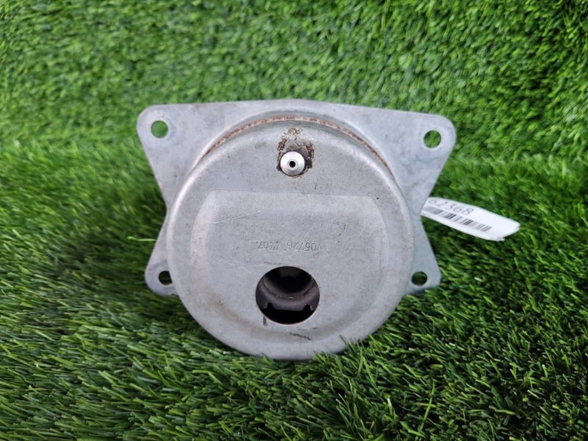 Подушка АКПП — фото 7