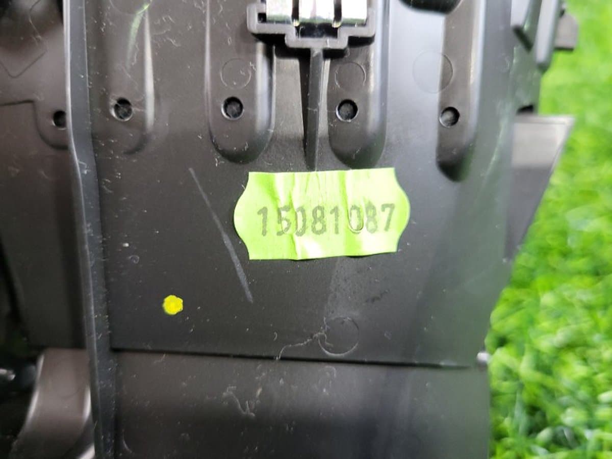 Дефлектор обдува салона — фото 3