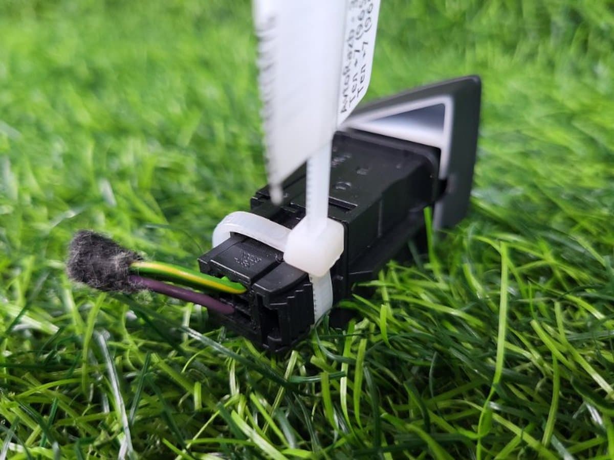Кнопка аварийной сигнализации — фото 10
