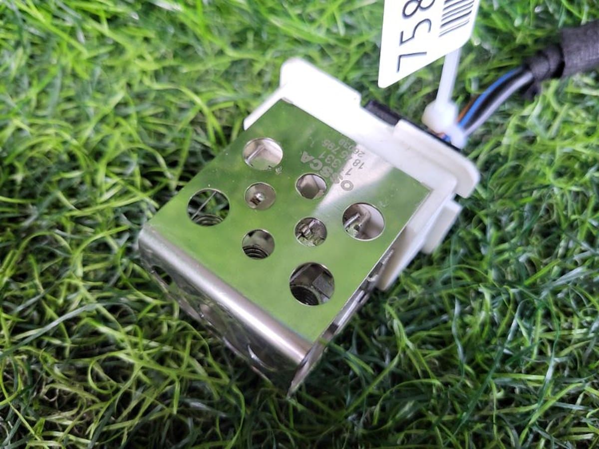 Резистор печки — фото 3