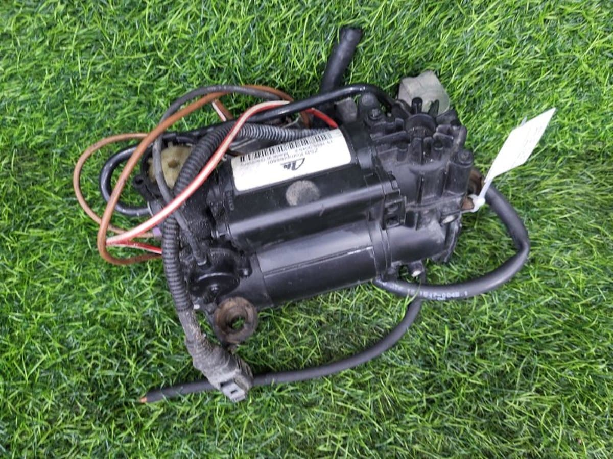 Компрессор пневмоподвески — фото 8