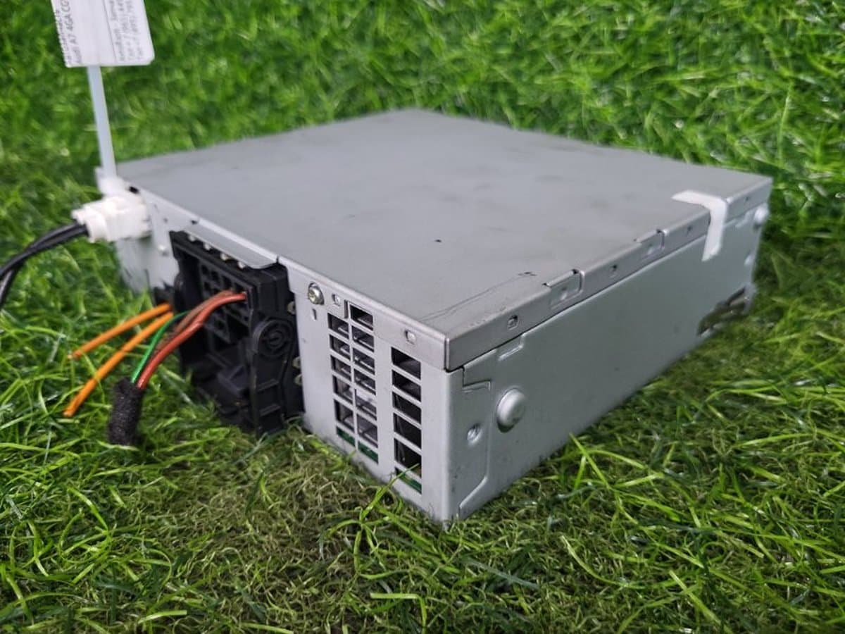Блок управления магнитолой — фото 5