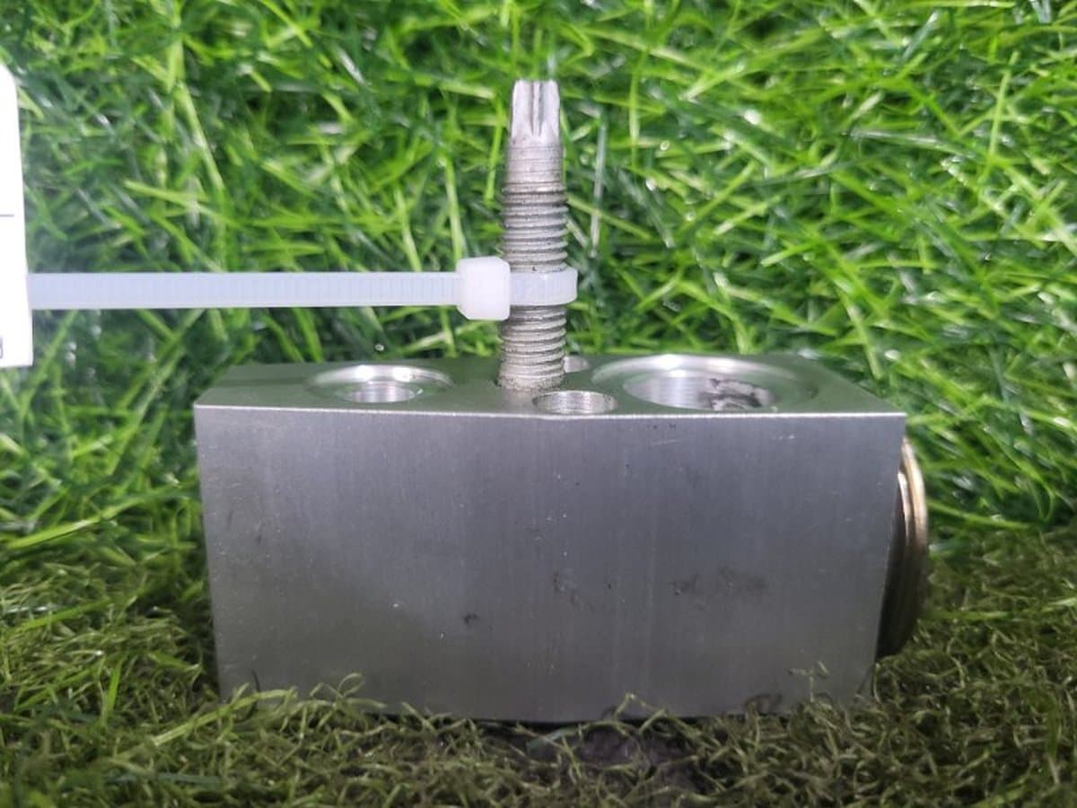 Клапан кондиционера — фото 8