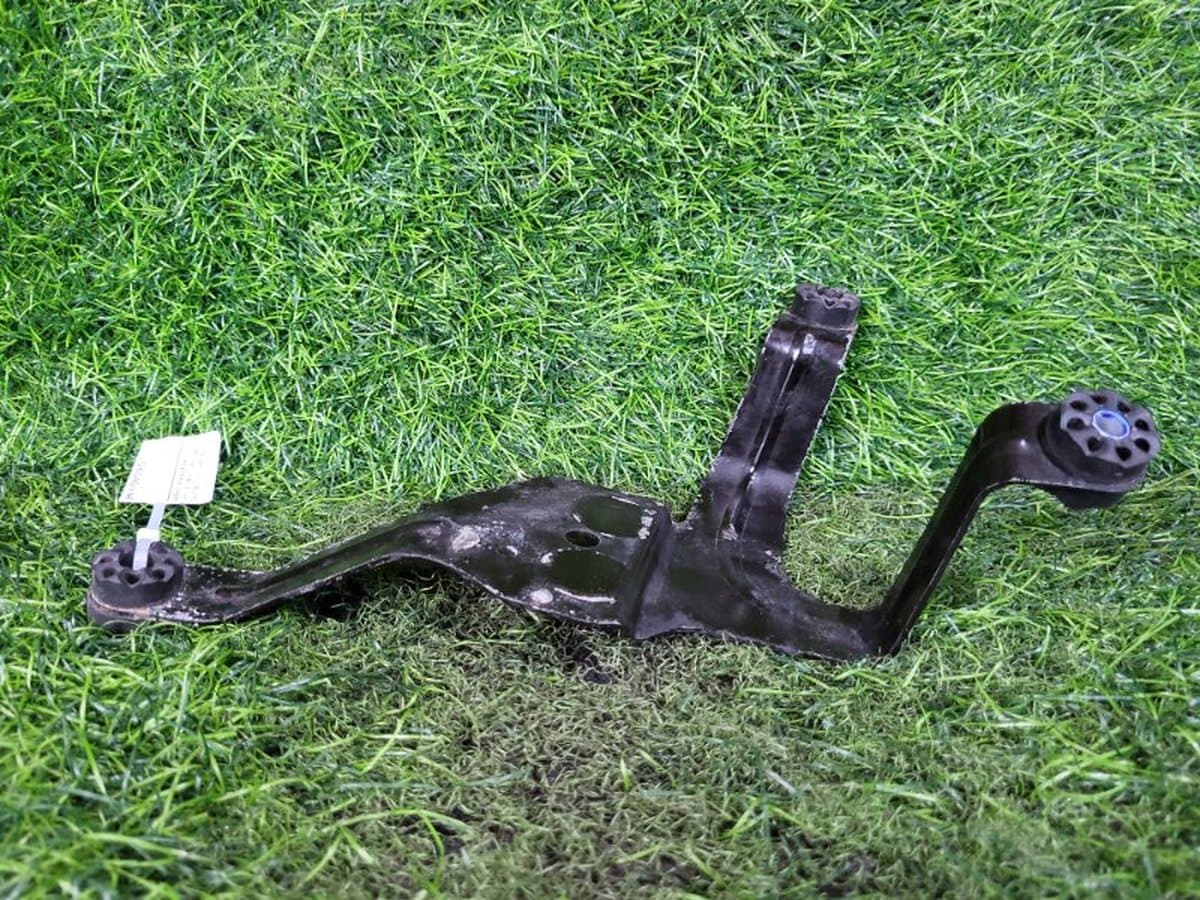 Кронштейн блока ABS — фото 11