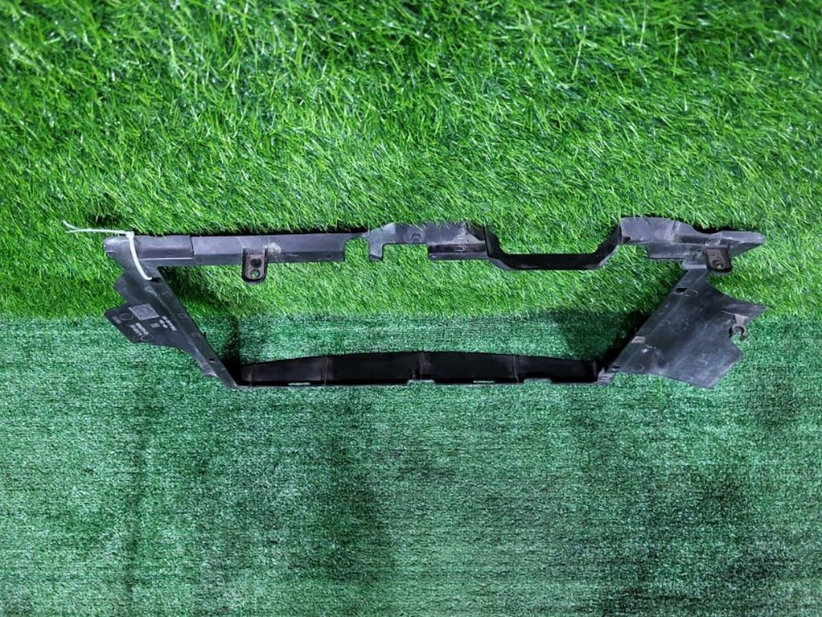 Рамка радиатора — фото 8
