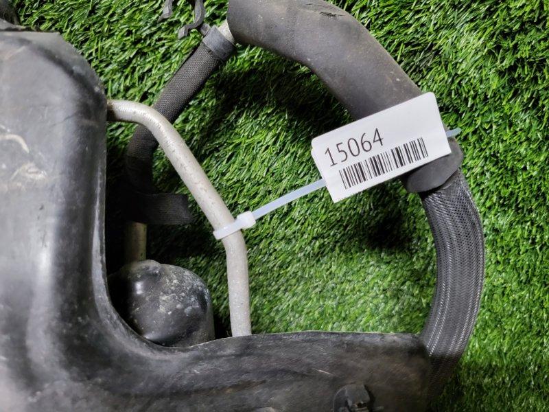 Радиатор охлаждения двигателя — фото 2