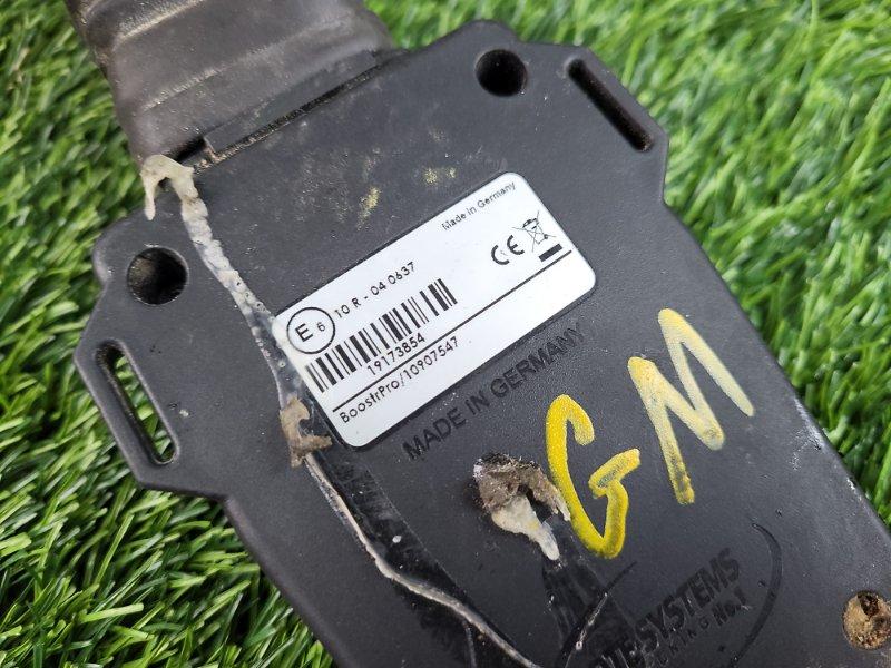 Блок управления двигателя — фото 3