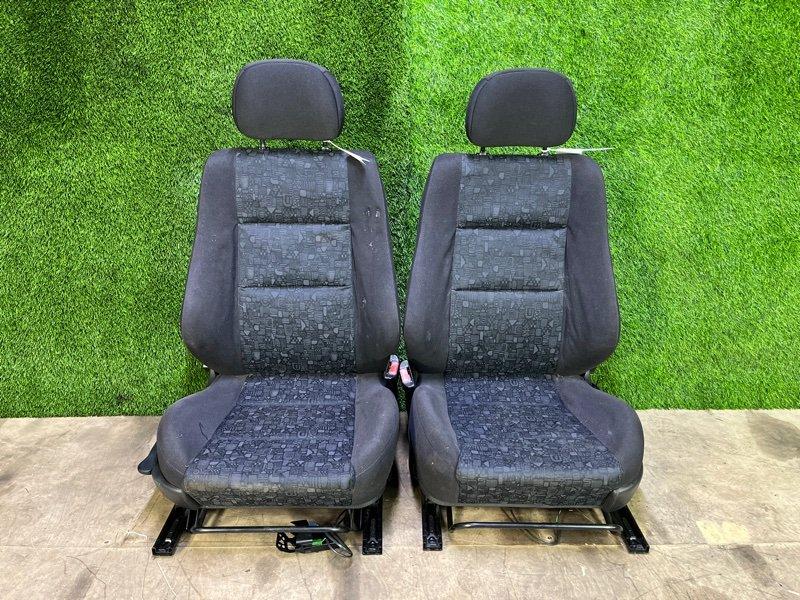 Сиденья комплект