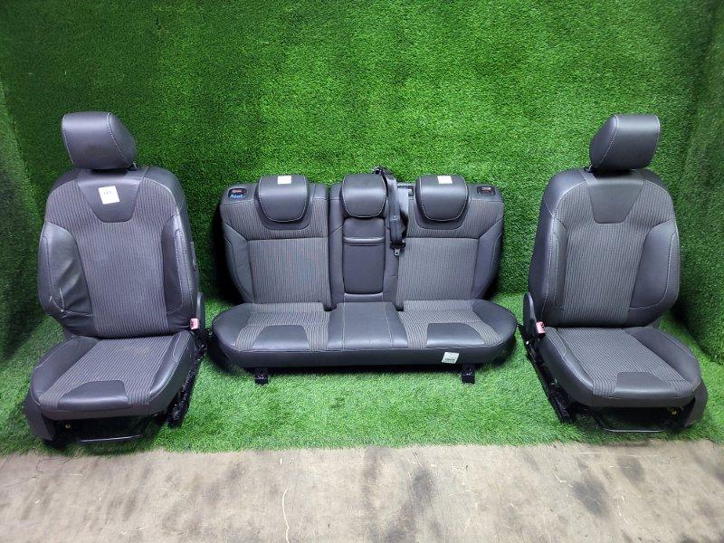Сиденья комплект