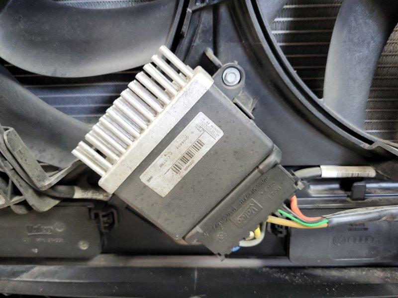 Передняя панель/ телевизор — фото 23