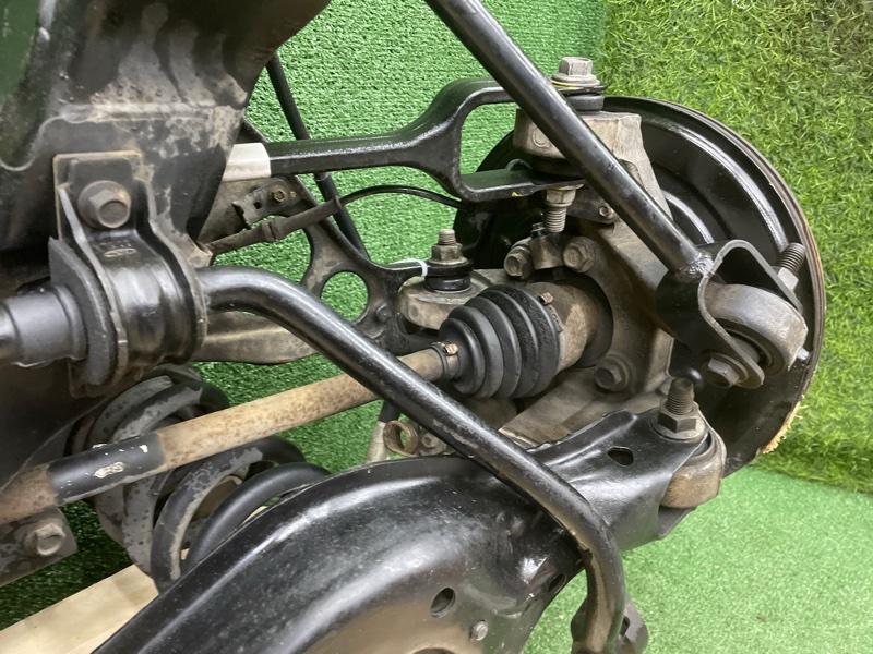 Задняя балка в сборе — фото 18