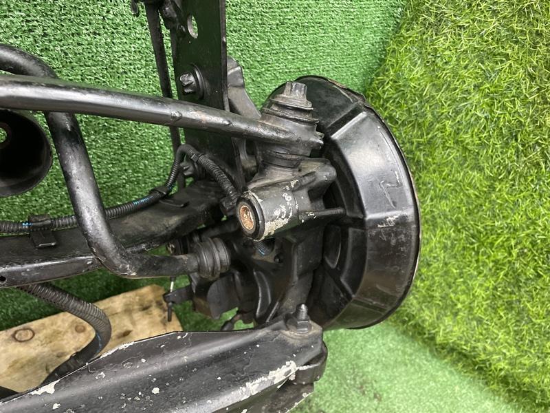 Задняя балка в сборе — фото 17