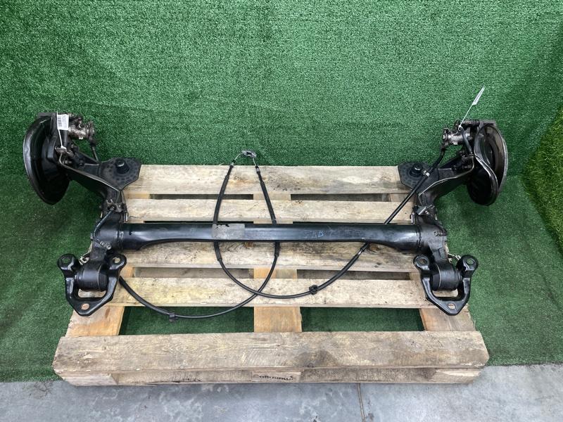 Задняя балка в сборе