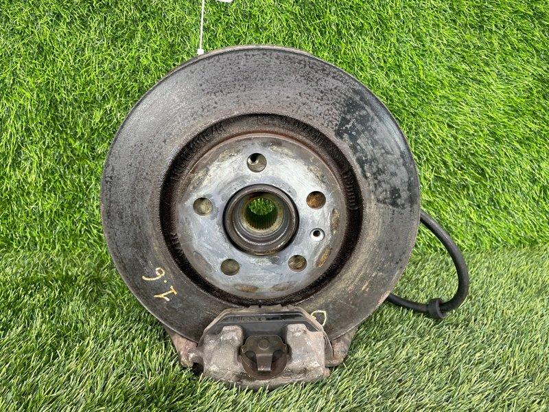 Кулак поворотный